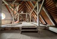 Geschichtsträchtige Schlossanlage mit historischer, beeindruckender Substanz