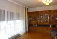 Gepflegtes Einfamilienhaus mit Pool in Top Lage !