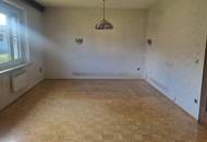 Zweifamilienhaus mit großem Keller, Garten und Carport-nur wenige Minuten von Klagenfurt entfernt.