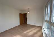 Traumhafte, frisch sanierte 3-Zimmer-Wohnung mit Kaminofen &amp; Wohnküche in 1100 Wien!!