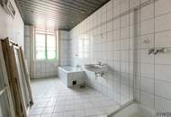 HOFLAGE mit GRÜNBLICK | 3. Stock | Sanierungsbedürftiger Altbau | Bewilligte Planung inkl. bewilligtem Balkon | Nähe Einsiedlerpark, U4 Margaretengürtel, künftiger U2-Station Reinprechtsdorfer Straße
