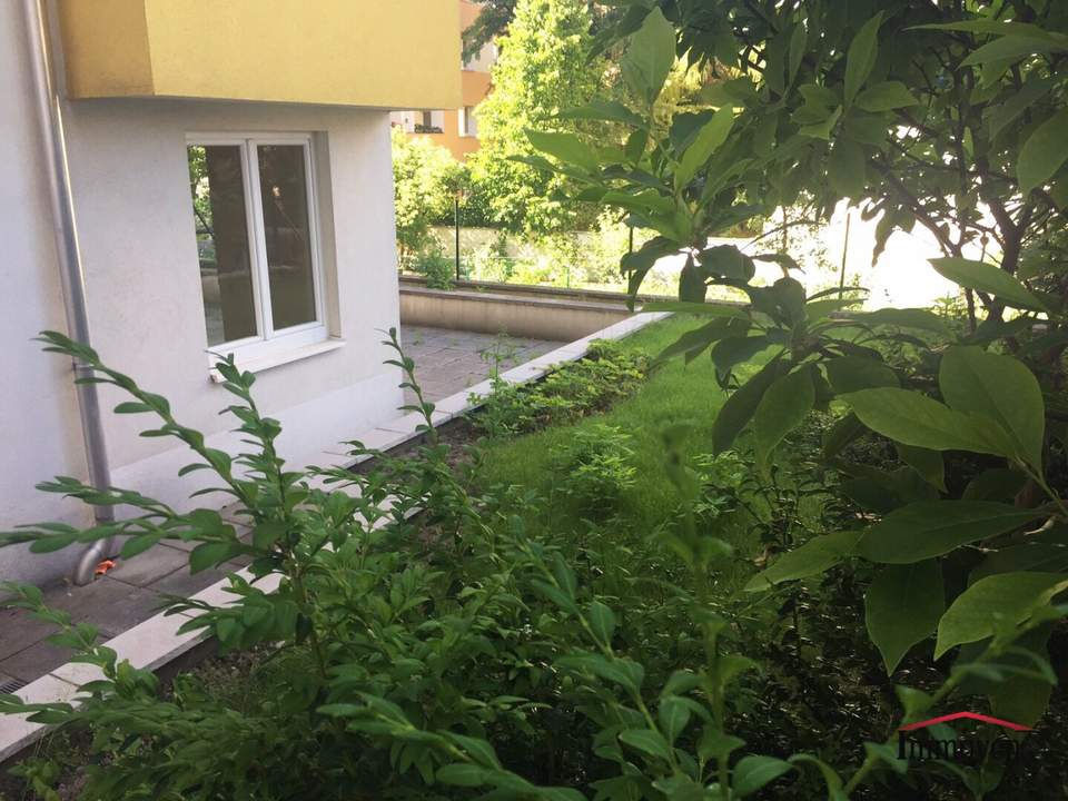 Traumhafte, ruhiggelegene 3-Zimmer-Gartenwohung!