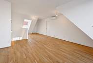 MAI-HIGH-SONETTE >> Moderne Duplex-Wohnung mit lichtdurchfluteten Räumen >> DACHTERRASSE