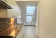 Genug von überteuerten Preisen? Ihre 2-Zimmer-DG mit Terrasse wartet!