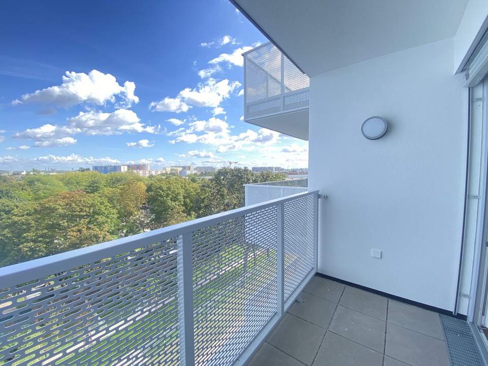 ERSTBEZUG Top Wohnung U3 2 Zimmer + Loggia - 1 bedroom apartment + loggia U3 = DAS LAURENZ=