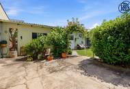 Einfamilienhaus mit großem Garten, sehr guter öffentlicher Anbindung und ausgezeichneter Infrastruktur in der Nähe des Badesees.
