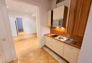 Stilvolles Altbaubüro im wunderschönen Palais // Servitenviertel // Nähe 1. Bezirk
