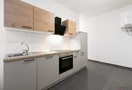 Unbefristet // EIGENES HOFHAUS - Büro + Werkstatt/Lager Kombination