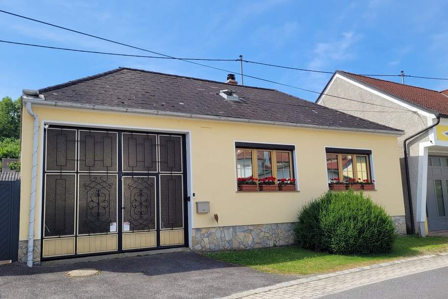 Gepflegter Landhaus-Bungalow mit Innenhof, Nebengebäude u. Stadl, Haus-kauf, 175.000,€, 7371 Oberpullendorf