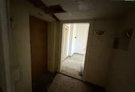 Altbau-Villa mit prunkvoller Fassade in Knittelfeld zur Sanierung mit Garten und Parkplatzmöglichkeiten