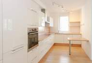 luxuriös, großzügig und modern mit Terrasse und Grünblick inkl. Garage