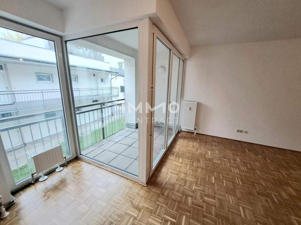 Schöne und zentrale 2-Zimmer Wohnung mitLoggia in der Kaisergasse 12 - 14 , Top 8