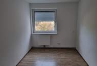 unbefristet | nette 3,5 Zimmer-Wohnung mit Stellplatz!