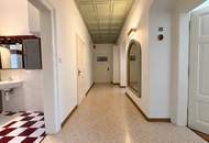 Kliniknah & zentral – Attraktive, sanierte 2-Zimmer-Altbauwohnung in Innsbruck