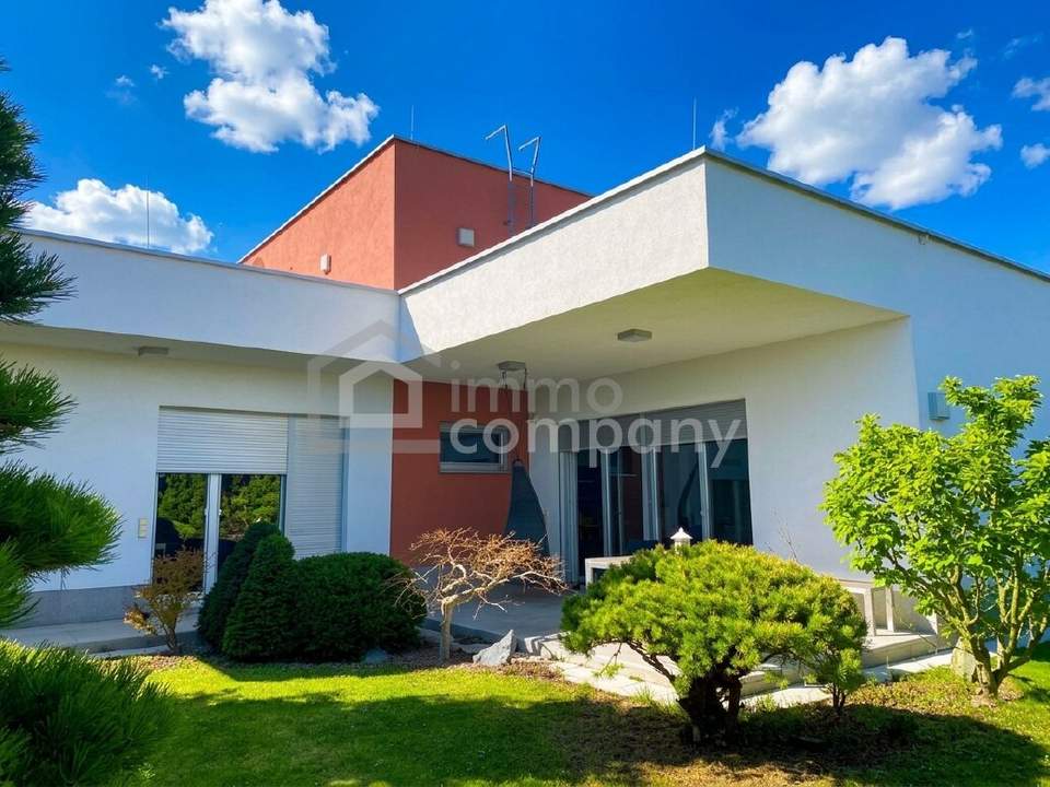 Luxusvilla in sensationellem Bauzustand