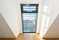 Hauptbahnhof Nähe U1, Erstbezug! Exklusive ruhige und sonnendurchflutete DG Wohnung