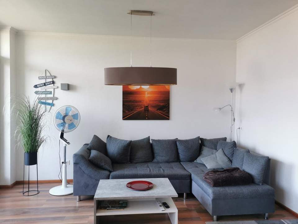 Geräumiges Wohnen: 2-Zimmer-Wohnung auf 90 m²