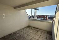 ERSTBEZUG! UNBEFRISTETE DG-WOHNUNG MIT TOP TERRASSE