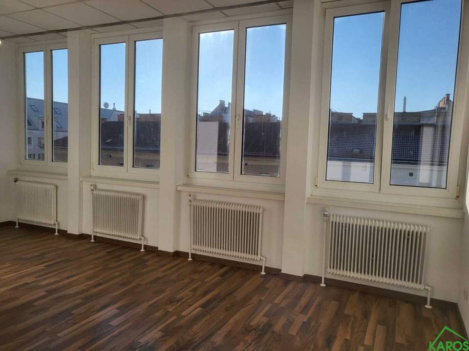 GÜNSTIGE STARTWOHNUNG **INKL.HEIZUNG + KÜCHE**