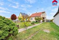 Charmantes Wohnhaus auf 2.972 m² Grund – zwei Parzellen, Nebengebäude und viel Potenzial!