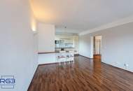 Wohnen mit Weitblick – helle 2-Zimmer-Wohnung im 6. Stock mit Loggia