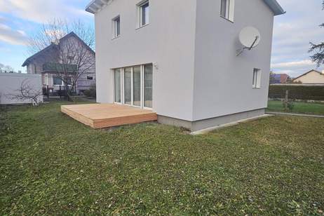 *** Gelegenheit*** Freistehendes Haus mit Solaranlage und Eigengrund von 455 m² inkl. Küche !!!, Haus-kauf, 390.000,€, 2441 Baden