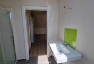 Wohn-Geschäftshaus mit 3 Wohnungen und 2 Geschäftsflächen