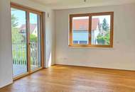 großzügige, helle 2 Zimmer Wohnung mit Balkon und Blick ins Grüne_T19