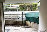 Traumhafte helle 2-Zimmerwohnung mit Loggia und kleinem Garten!