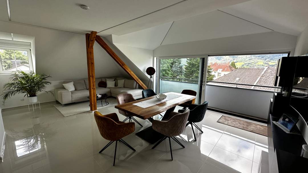 exclusive Dachgeschoss-Wohnung 82m² im Zentrum von Kirchdorf/Krems, Klima, LED, teilmöbliert,... (Provisionsfrei)