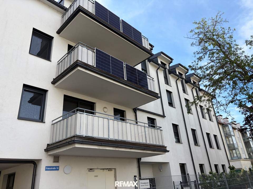 Neuwertige 3-Zi-Wohnung in Bad Vöslau mit 2 Balkonen, Terrasse & 2 Garagen!