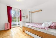 Große modernisierte Wohnung in zentraler Lage