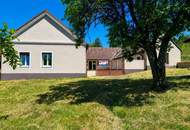 Haus mit 2 getrennten Wohneinheiten und Kellerstöckl mit Wiesen und Äcker