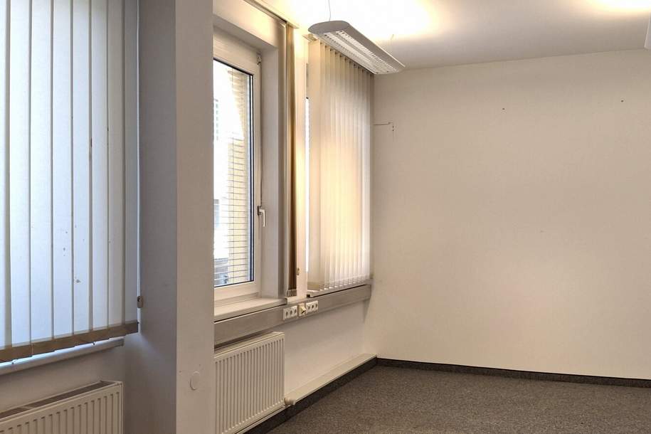 Modernes Büro in zentraler Lage von Spittal. 5 Zimmer. Aufzug. Top Ausstattung inkl. Klima., Gewerbeobjekt-miete, 1.586,50,€, 9800 Spittal an der Drau