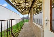 "Großzügiges Grundstück mit Altbestand"