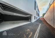 Exklusive Designvilla mit repräsentativem Firmensitz, 15-Meter-Pool und privater Fahrzeuggarage
