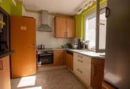 Schöne 3 Zimmer Wohnung mit Ausblick ins Grüne