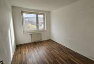 3 Zimmer Genossenschaftswohnung zur Selbstrenovierung oder saniert