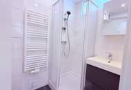 Den Sonnenstrahlen entgegen in der Aliogasse!