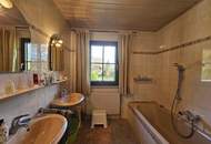 Top gepflegtes Einfamilienhaus mit idyllischem Garten