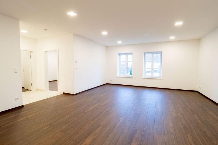 Exquisite, helle Mietwohnung mit offener Wohnküche und Wohlfühlfaktor!, Wohnung-miete, 1.048,63,€, 2070 Hollabrunn