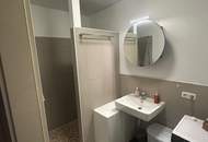 Perfekte Kombination: Zentrale Lage &amp; ruhige Loggia im Innenhof (3 Zimmer)