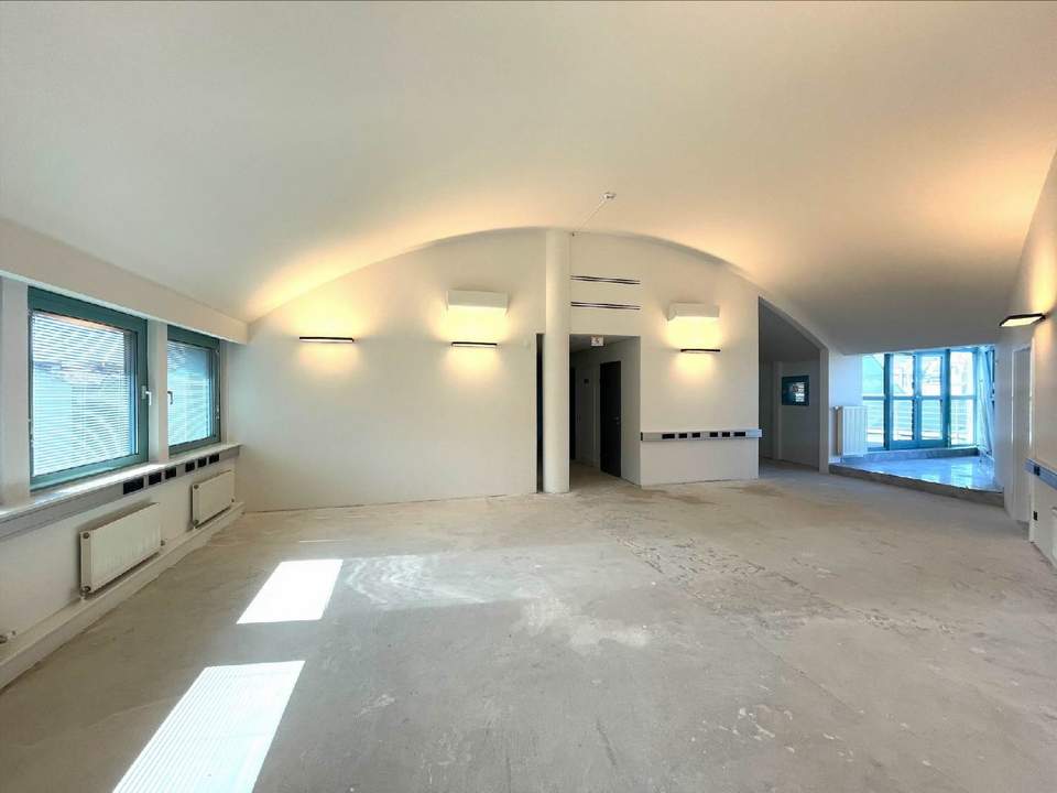 Repräsentatives Büro in zentraler Lage mit Terrasse zu mieten