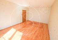Renovierungsbedürftige 2-Zimmer-Wohnung!