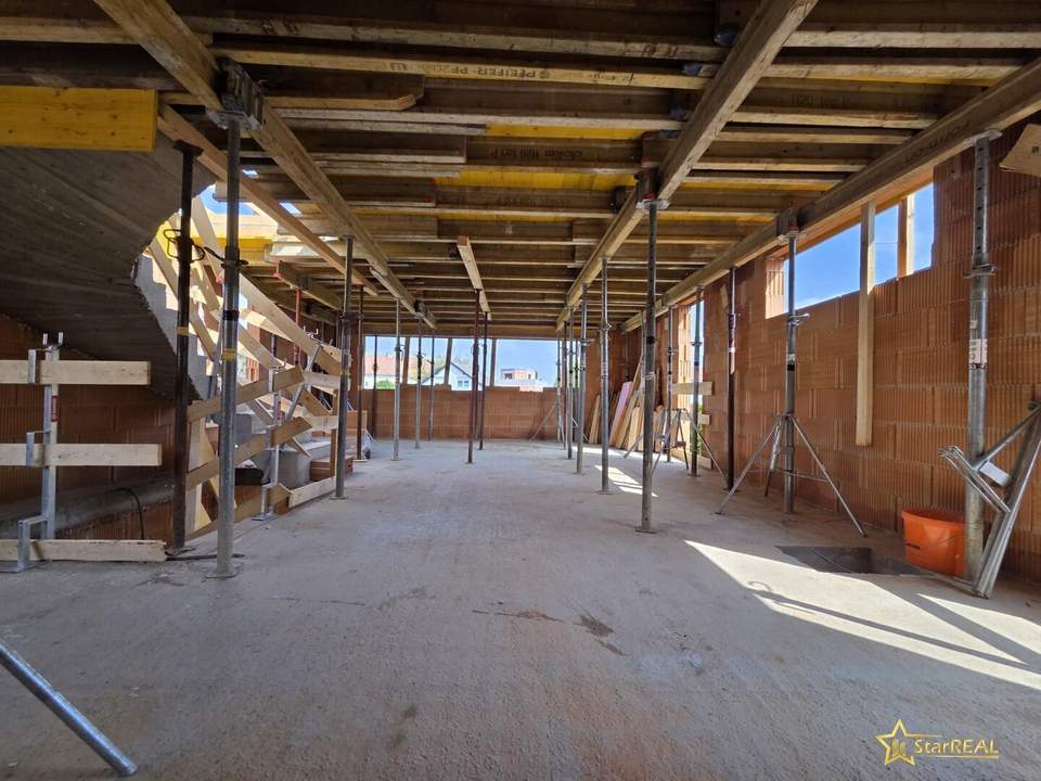 PHOTOVOLTAIKANLAGE INKLUSIVE! FREI STEHENDES EINZELHAUS. U1 LEOPOLDAU. Provisionsfrei für den Käufer.