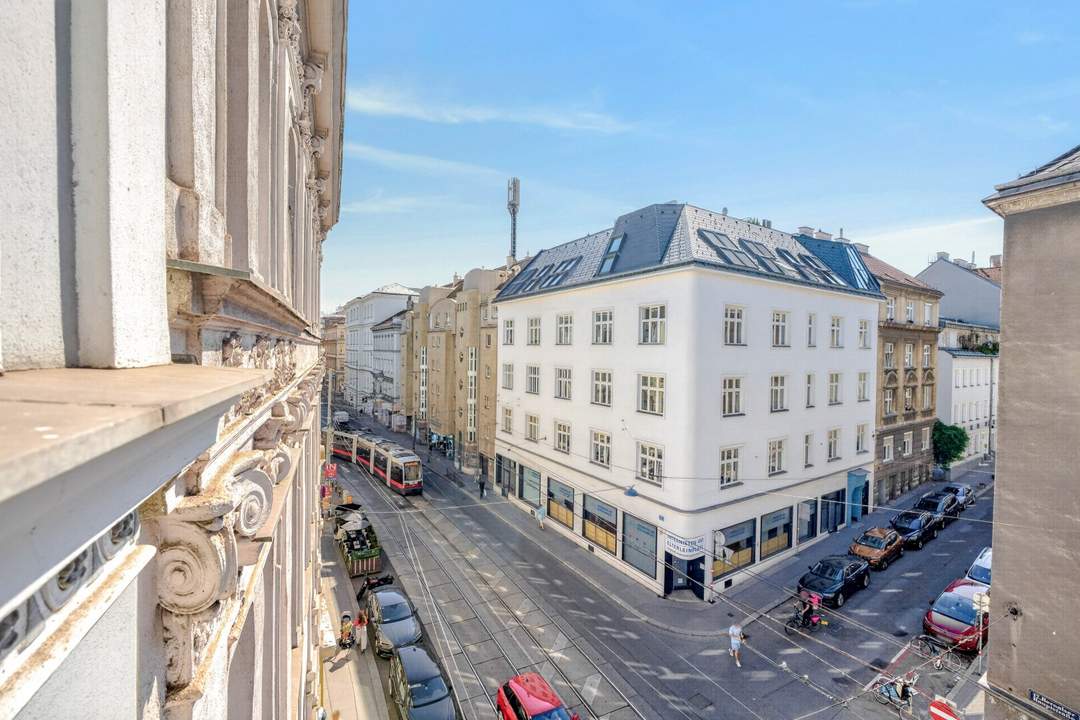 Eine ganze Etage im Haus mieten! Ideal als WG oder für eine Familie!