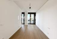 TOP-Aussicht auf City, Kahlenberg, Donau: Erstbezug DANUBEFLATS mit Gym, Saunen, Pool, Bar & Lounge
