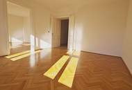 ROCHUSMARKT-NÄHE, sonnige 103 m2 Altbau, 3 Zimmer, WG-geeignet, Küche, Wannenbad, Parketten, Geusaugasse