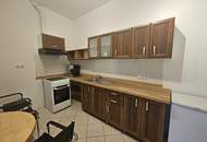 Stilvolle 2-Zimmer-Wohnung mit traumhaftem See- und Gebirgsblick in bester Altstadtlage