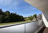 Neuwertig mit großem Sonnenbalkon und massivem Carport auf der Lassnitzhöhe